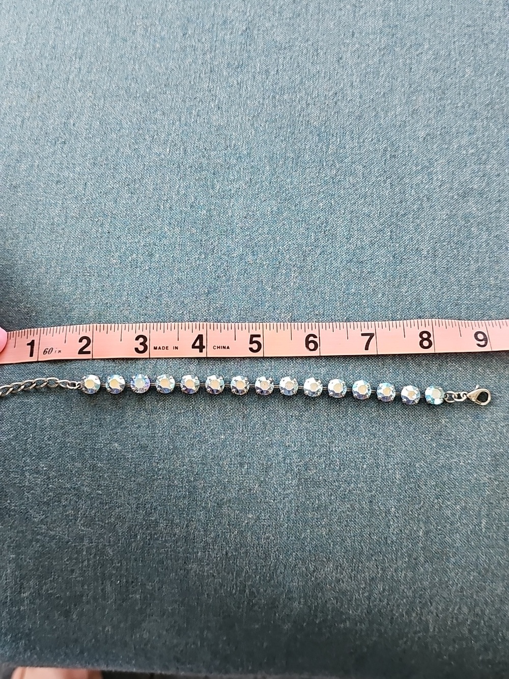 Sabika Inspired Crystal Bracelet - Picture 7 of 7